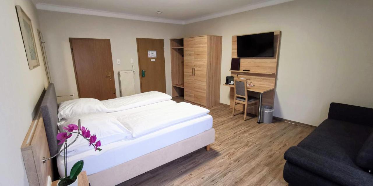 Zum Winzermaennle Hotel Wurzburg Bagian luar foto