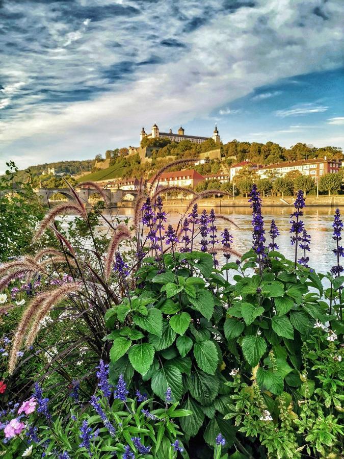 Zum Winzermaennle Hotel Wurzburg Bagian luar foto