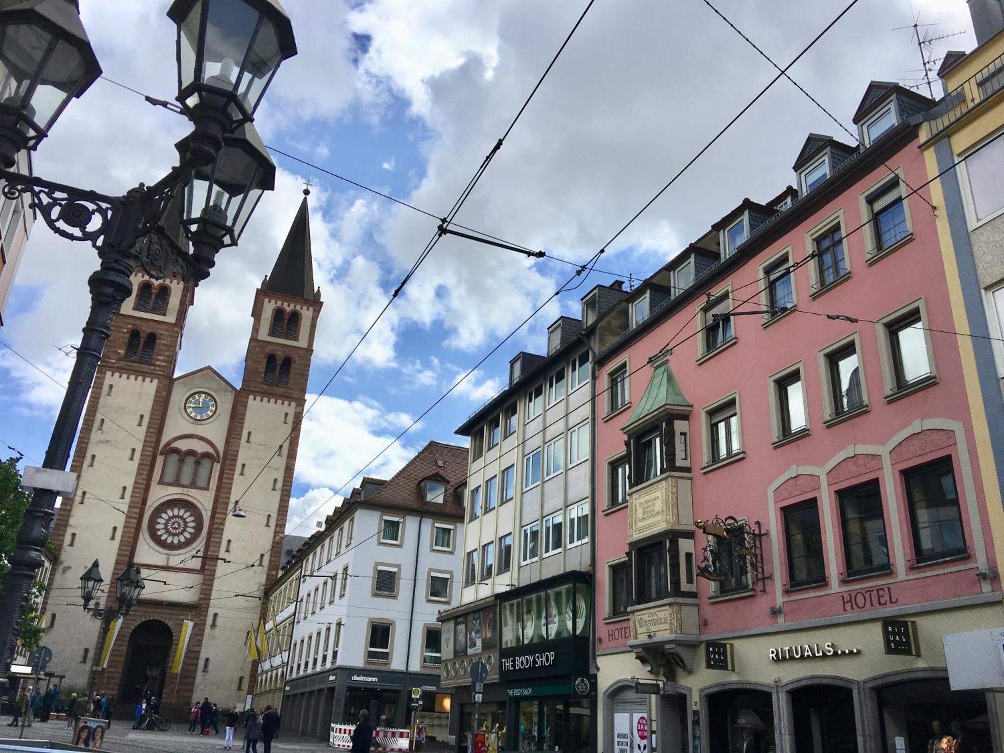Zum Winzermaennle Hotel Wurzburg Bagian luar foto