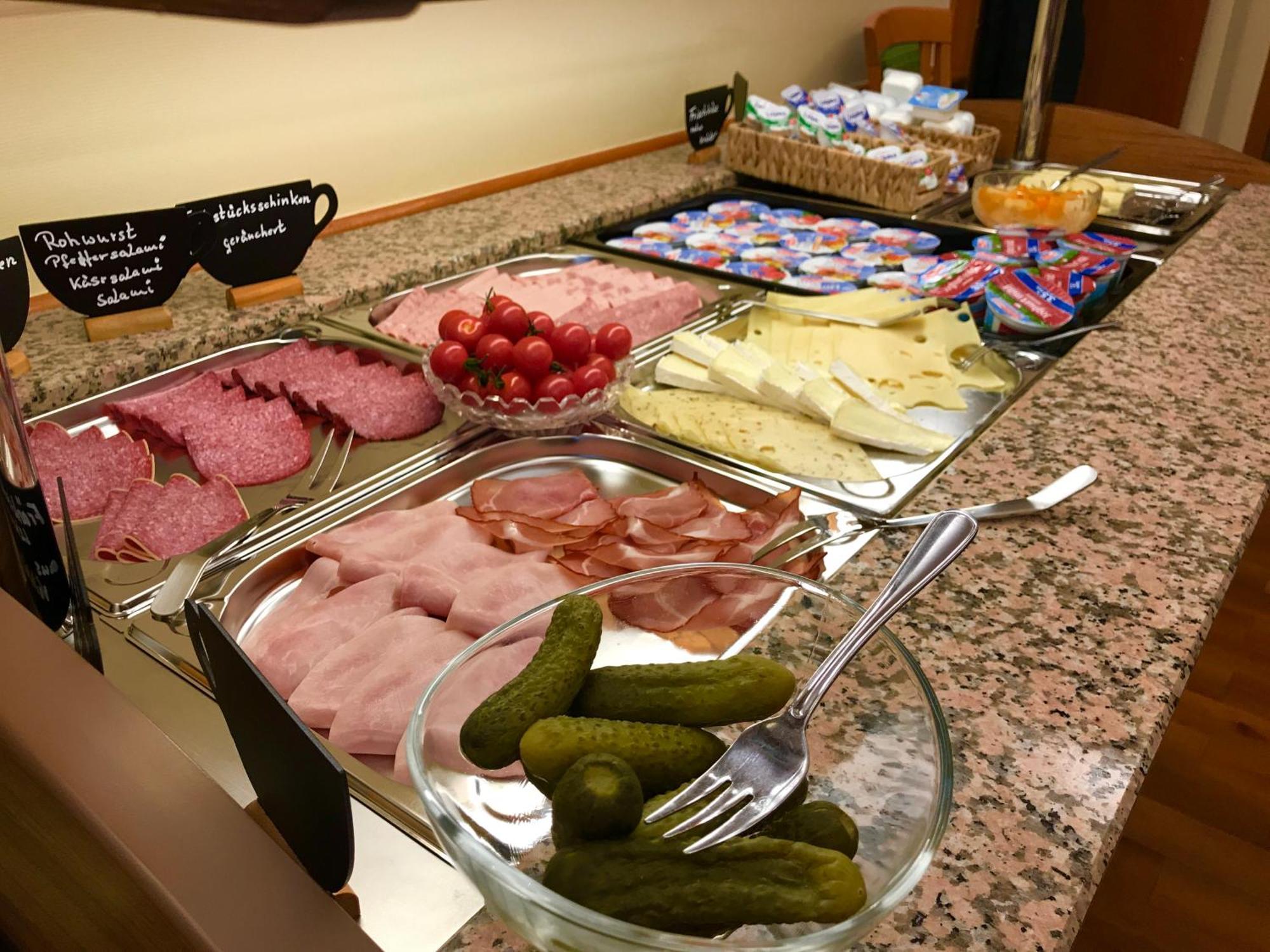 Zum Winzermaennle Hotel Wurzburg Bagian luar foto