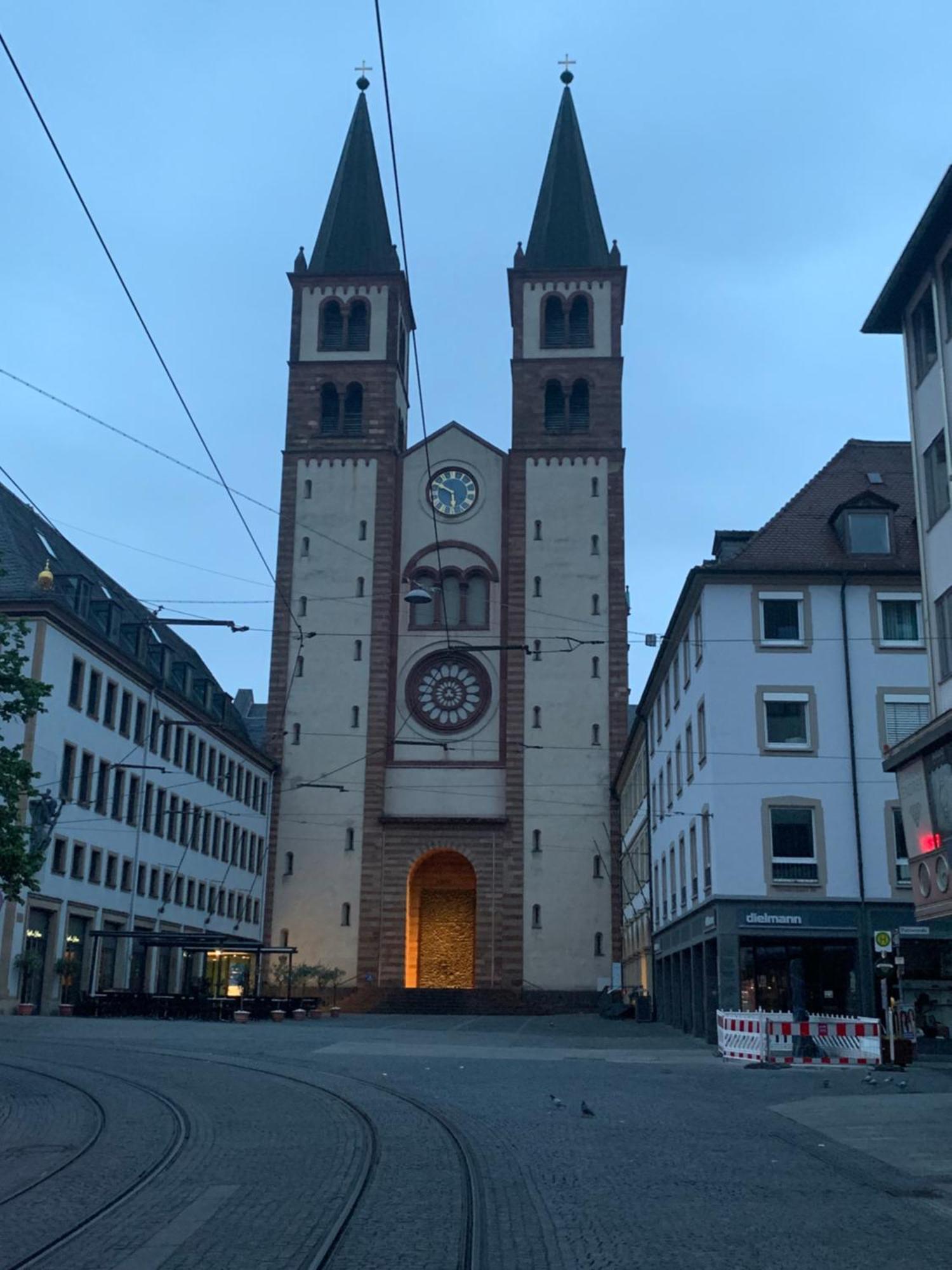 Zum Winzermaennle Hotel Wurzburg Bagian luar foto